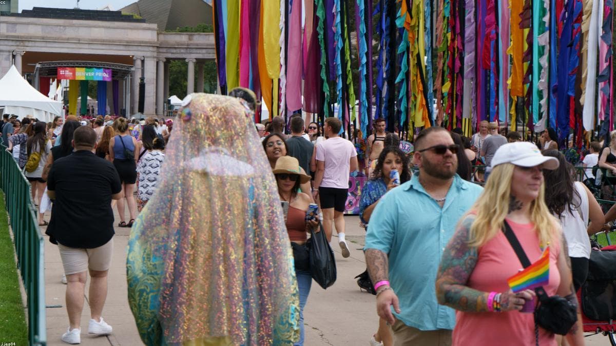 El Alto celebra su aniversario con desfile cívico